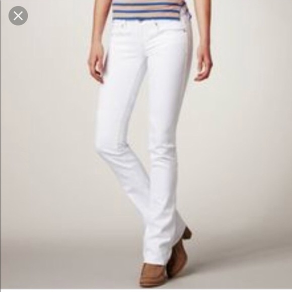 American Eagle Outfitters Denim - American Eagle White Jeans